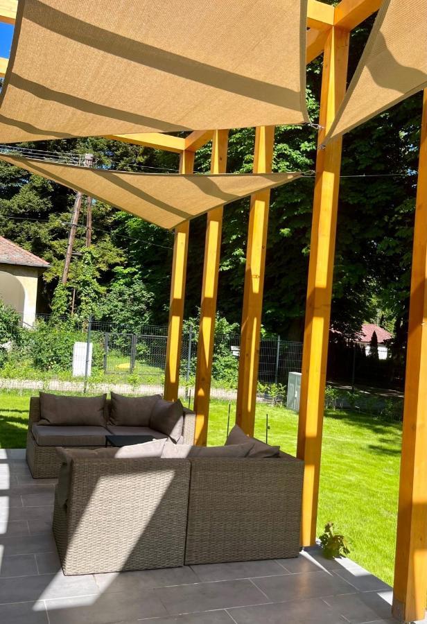 Aranygesztenye Apartmanhaz Villa Balatonudvari