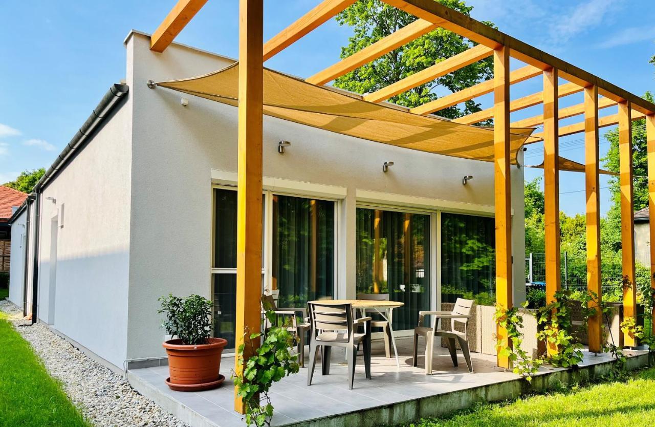 Aranygesztenye Apartmanhaz
